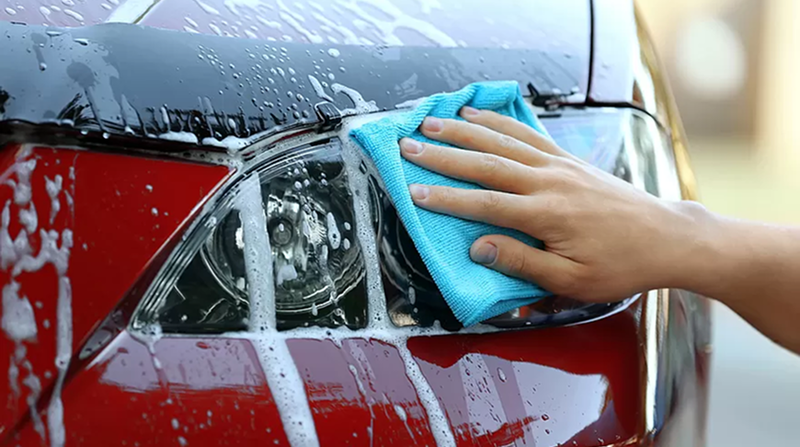 Как правильно мыть автомобиль и сохранить его блеск