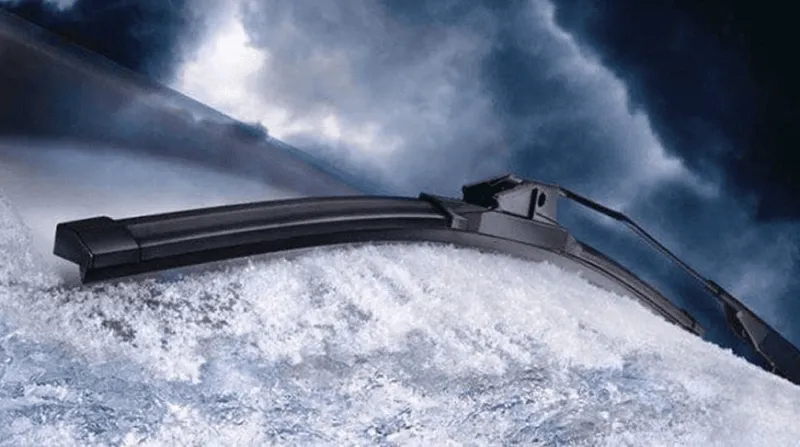 Что делать, если примерзли дворники — секреты безопасной разморозки