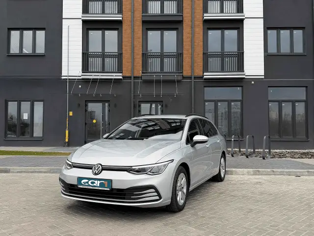 Volkswagen Golf 2023
